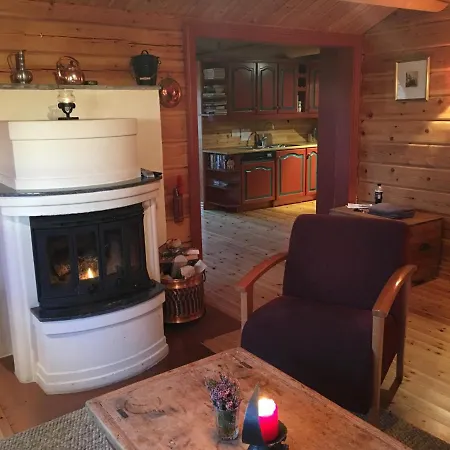 Gurostuggu - 3 Bedroom Cabin *